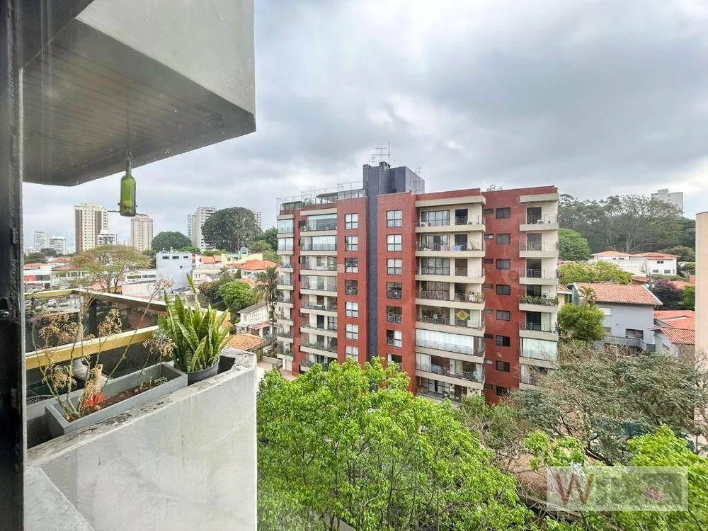 Apartamento, 3 quartos, 140 m² - Foto 1