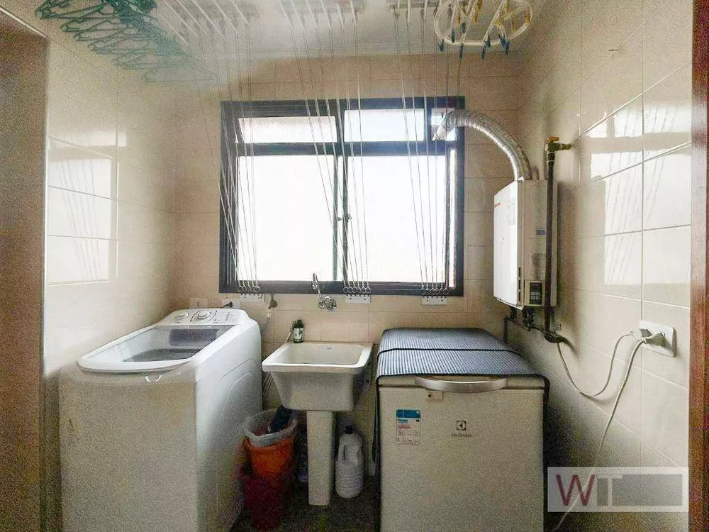 Apartamento, 3 quartos, 140 m² - Foto 2