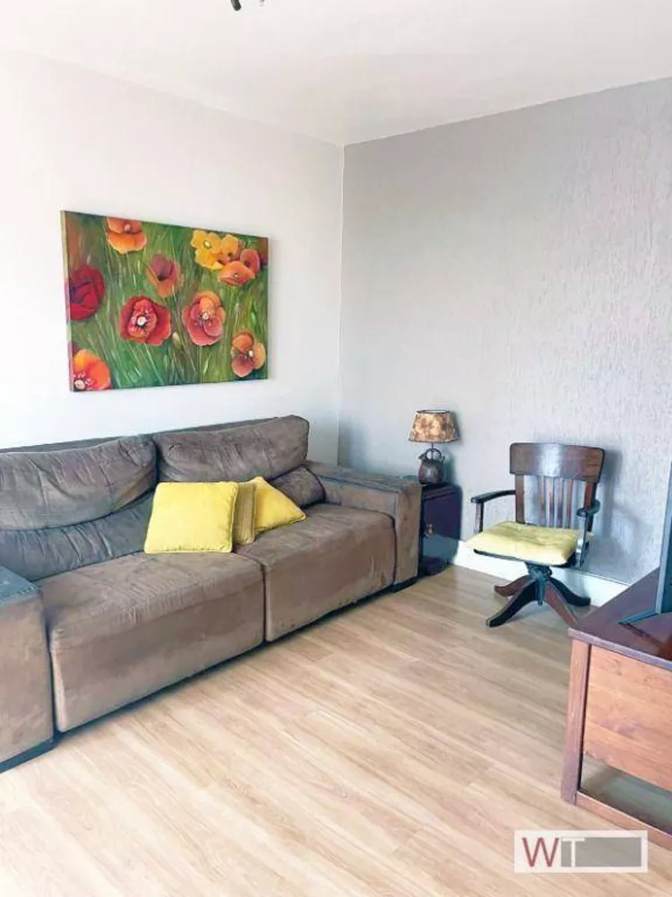 Apartamento à venda com 3 quartos, 87m² - Foto 2