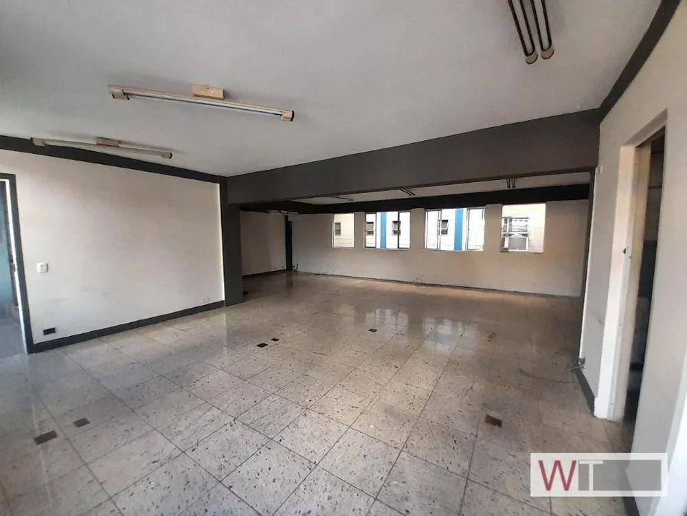 Loja-Salão, 1650 m² - Foto 1