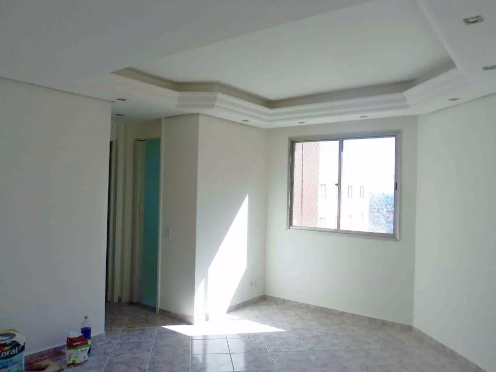 Apartamento para alugar com 2 quartos, 60m² - Foto 3