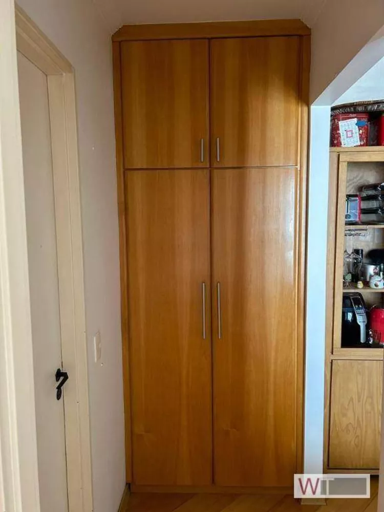 Apartamento à venda com 1 quarto, 41m² - Foto 12