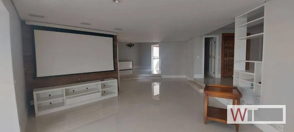 Apartamento, 3 quartos, 240 m² - Foto 8