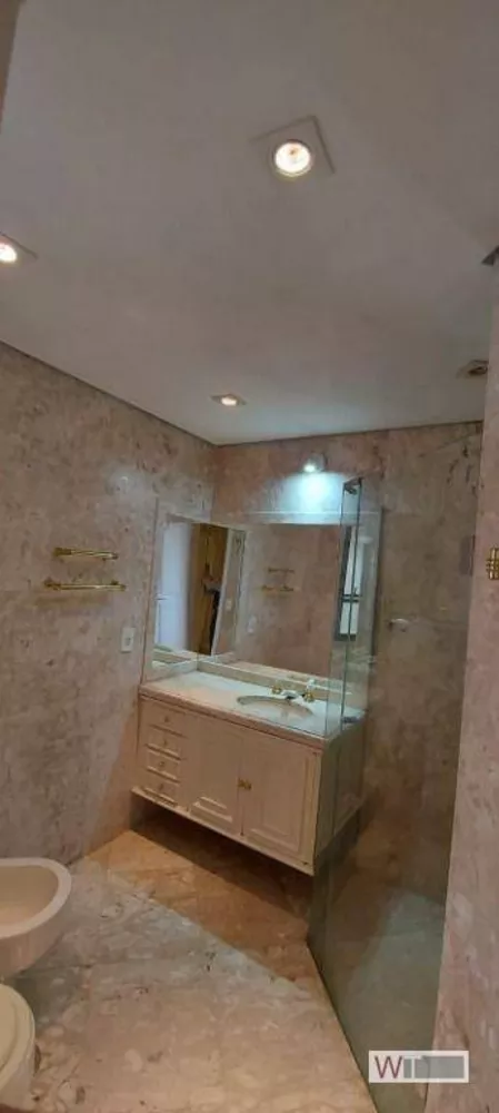 Apartamento, 3 quartos, 240 m² - Foto 2