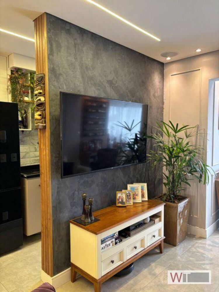 Apartamento à venda com 2 quartos, 67m² - Foto 1