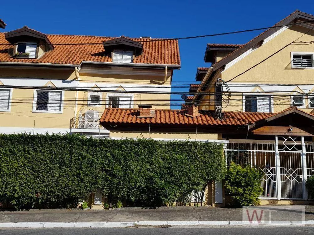 Casa de Condomínio à venda com 3 quartos, 200m² - Foto 1