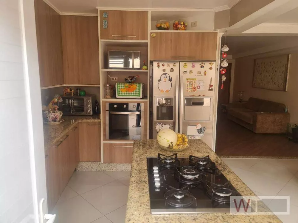 Casa de Condomínio à venda com 3 quartos, 200m² - Foto 3