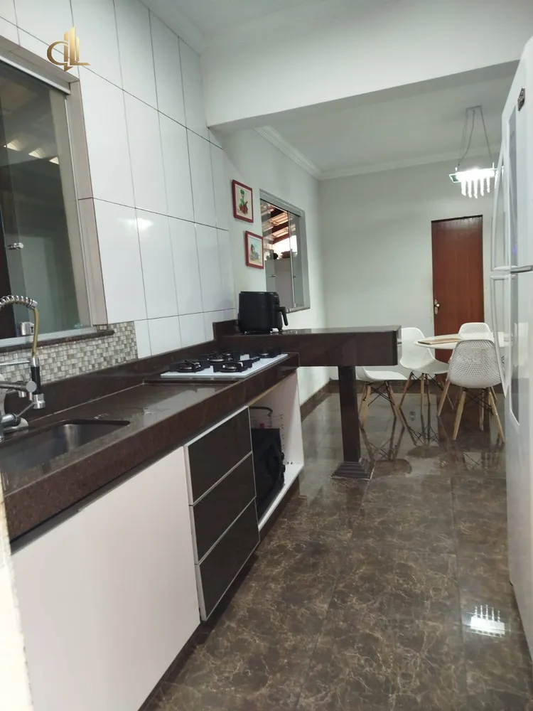 Casa, 3 quartos - Foto 2