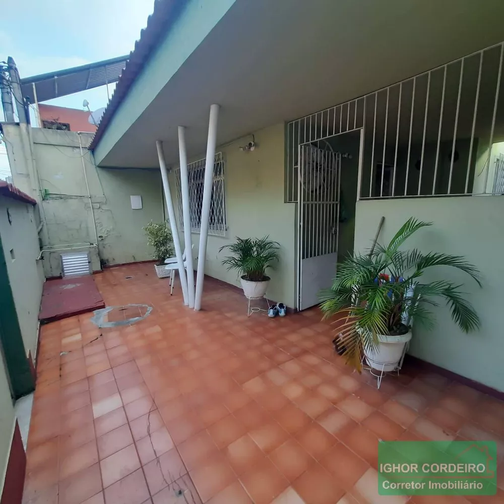 Casa de Condomínio para alugar com 3 quartos, 150m² - Foto 2