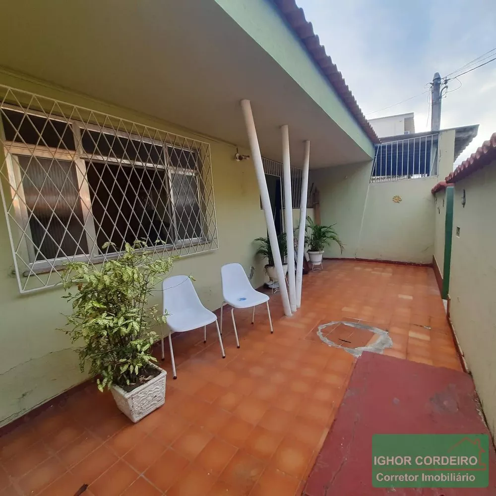 Casa de Condomínio para alugar com 3 quartos, 150m² - Foto 1