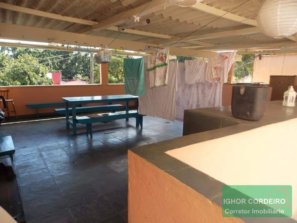 Casa, 3 quartos, 200 m² - Foto 1