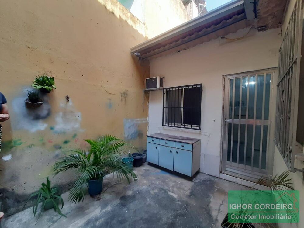 Casa à venda e aluguel com 3 quartos, 120m² - Foto 6