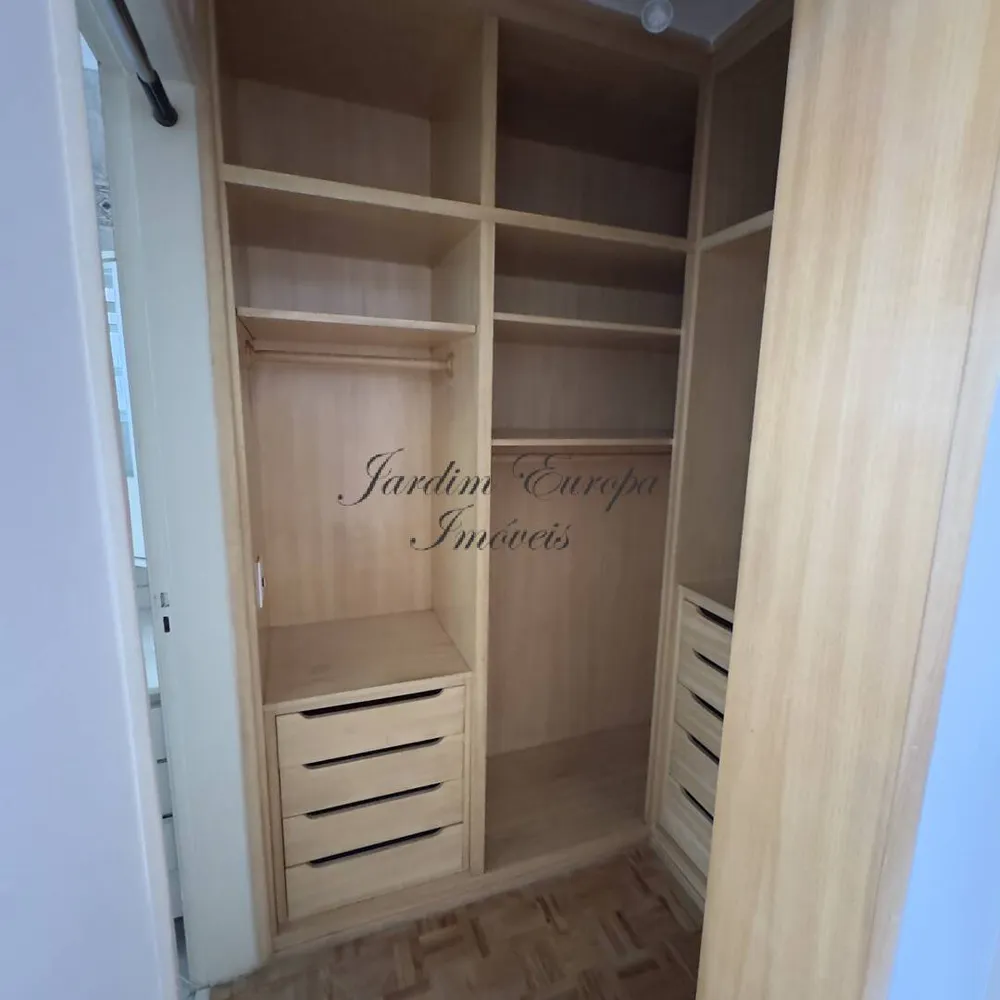 Apartamento, 3 quartos, 138 m² - Foto 2