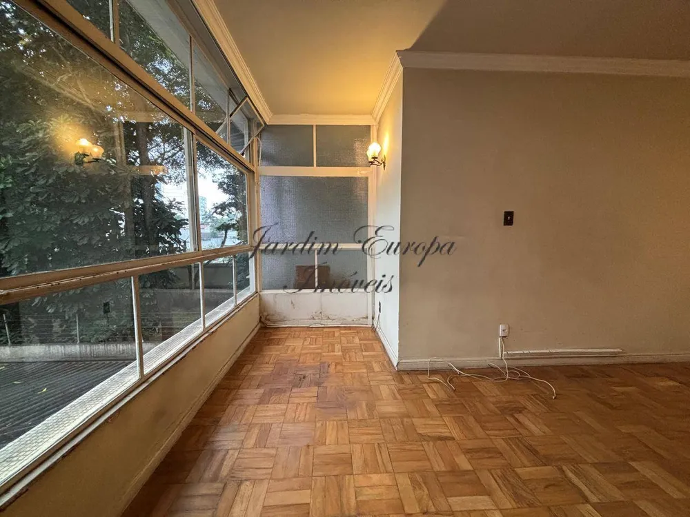 Apartamento, 3 quartos, 186 m² - Foto 1