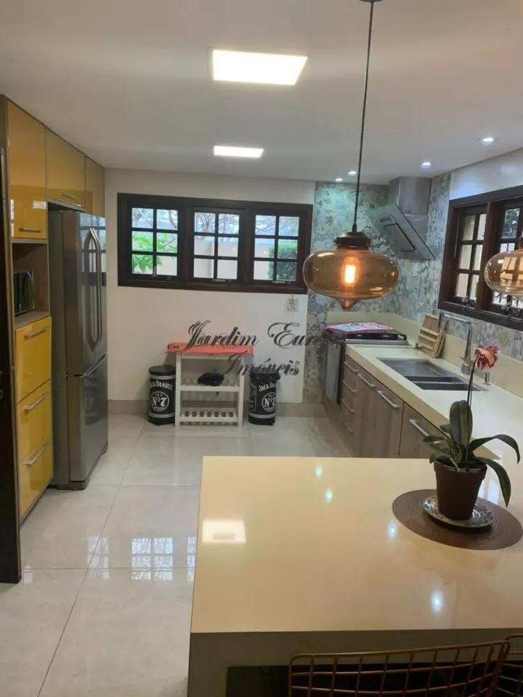 Sobrado, 4 quartos, 350 m² - Foto 5