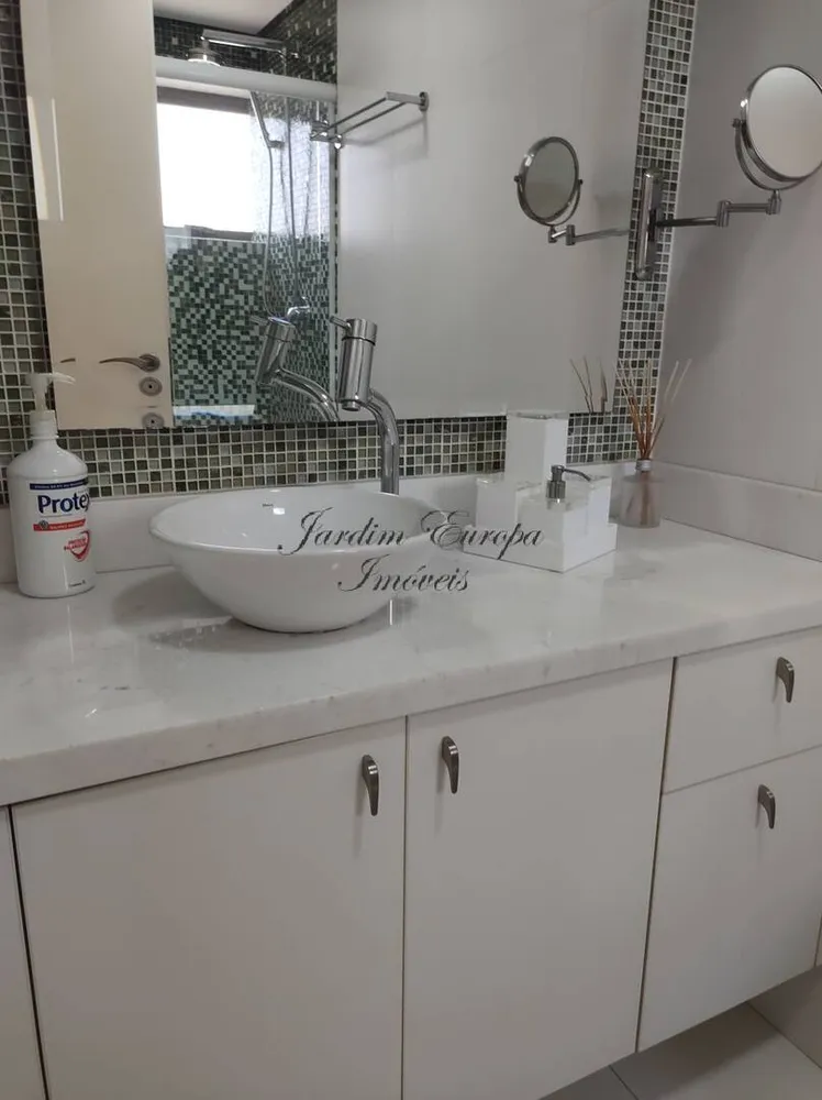 Apartamento, 4 quartos, 213 m² - Foto 2