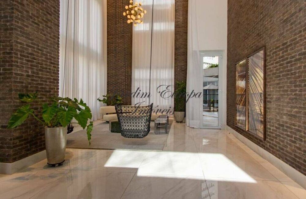 Apartamento, 3 quartos, 302 m² - Foto 2