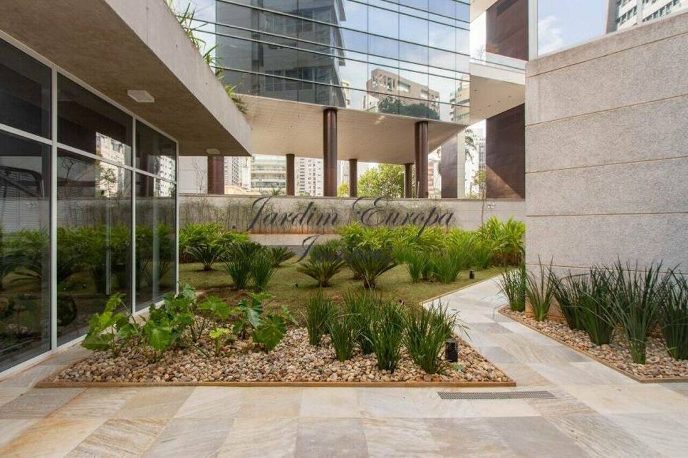 Apartamento, 3 quartos, 302 m² - Foto 3