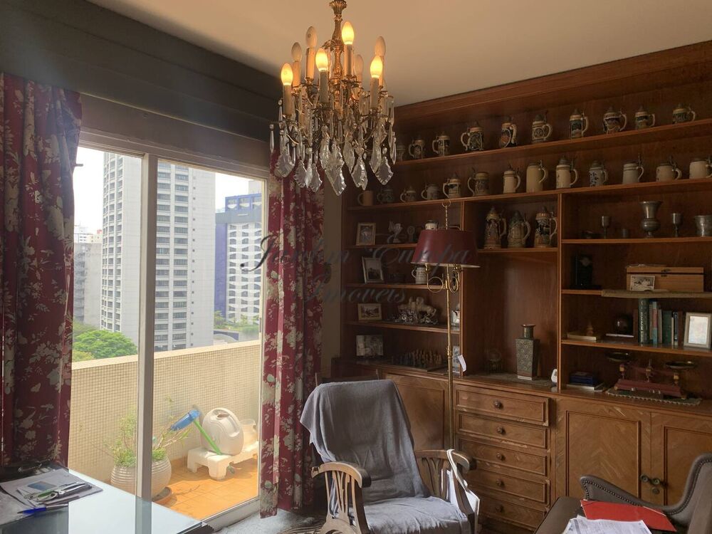 Apartamento, 4 quartos, 240 m² - Foto 1