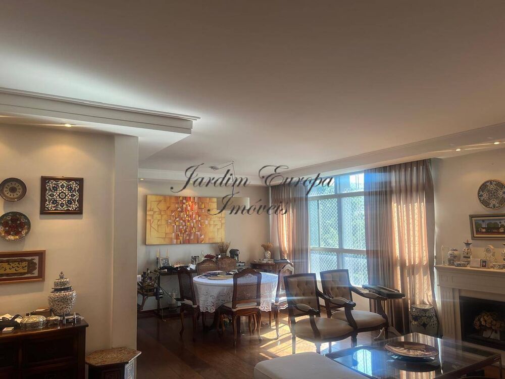 Apartamento, 3 quartos, 173 m² - Foto 1