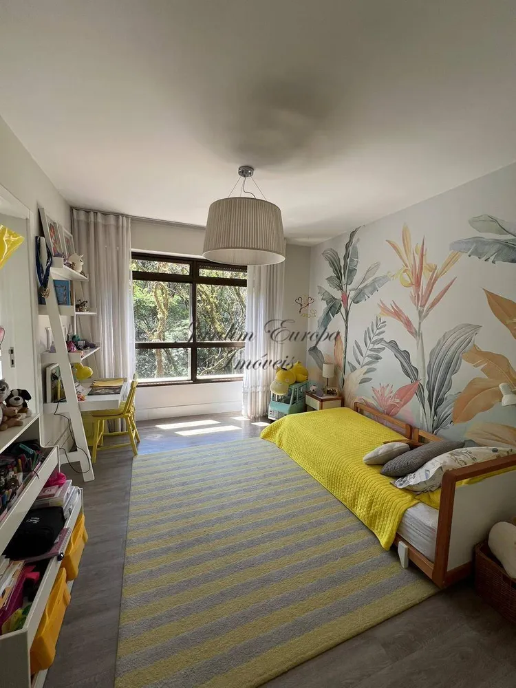 Apartamento, 3 quartos, 240 m² - Foto 2
