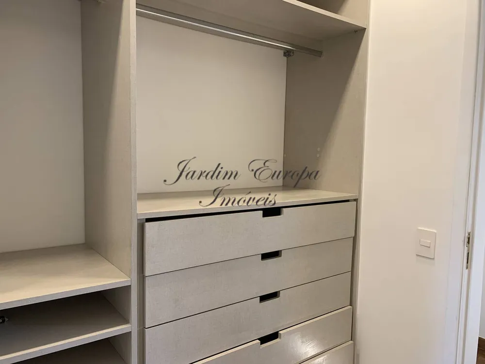 Apartamento, 3 quartos, 327 m² - Foto 2