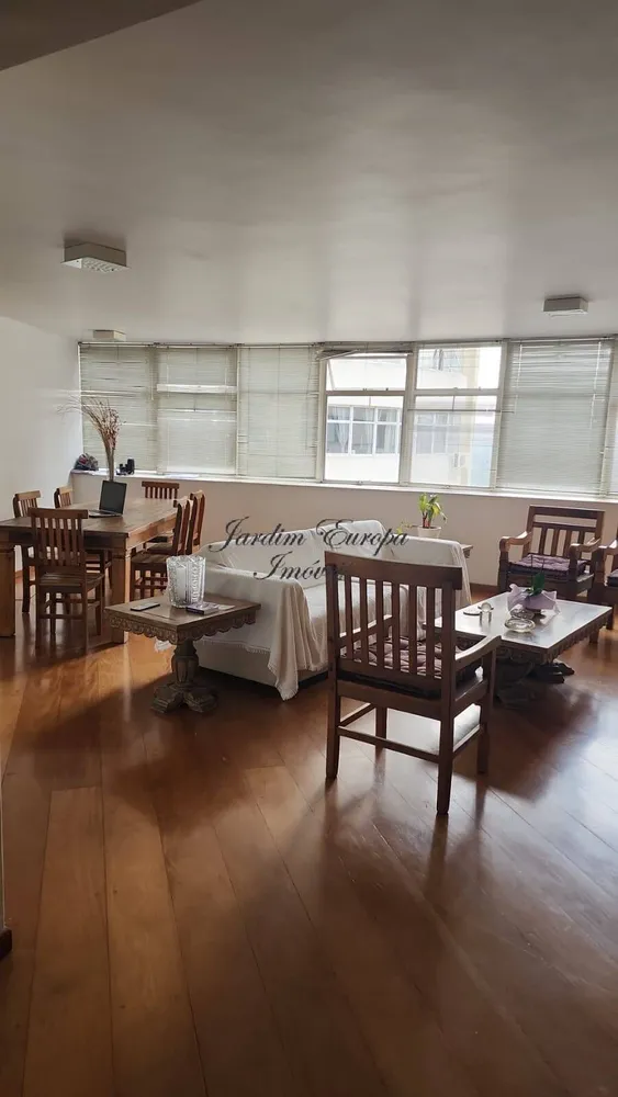 Apartamento, 3 quartos, 178 m² - Foto 2