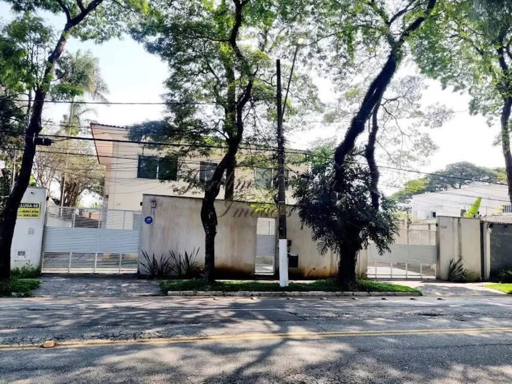 Casa à venda e aluguel com 1 quarto, 391m² - Foto 4