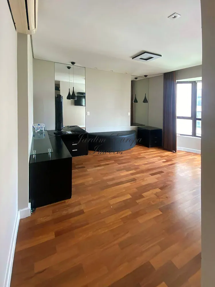 Apartamento, 3 quartos, 228 m² - Foto 8