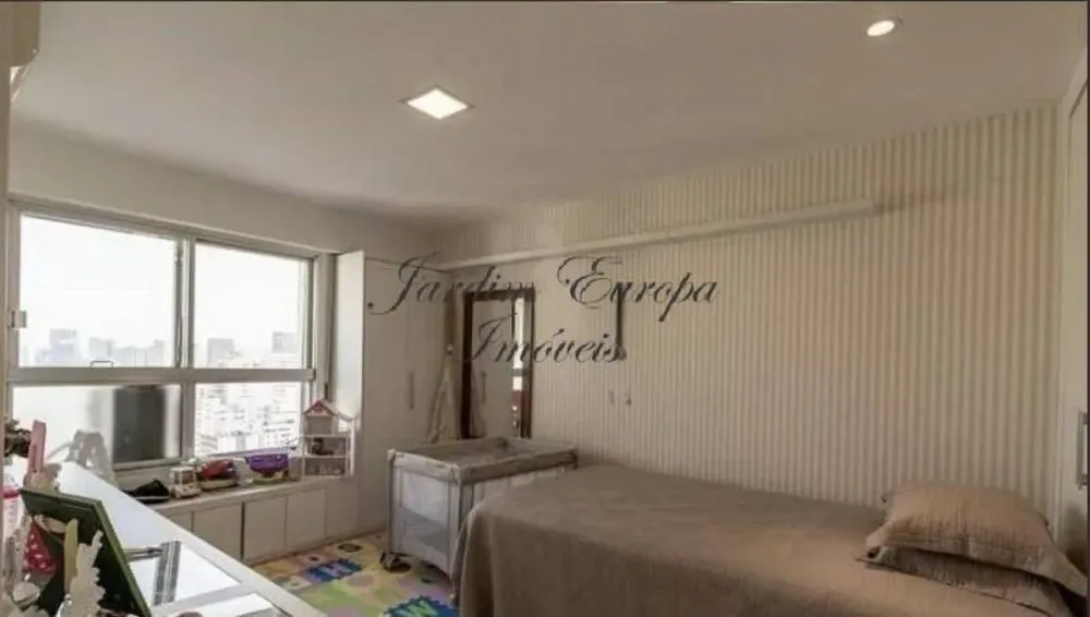 Apartamento, 3 quartos, 270 m² - Foto 3