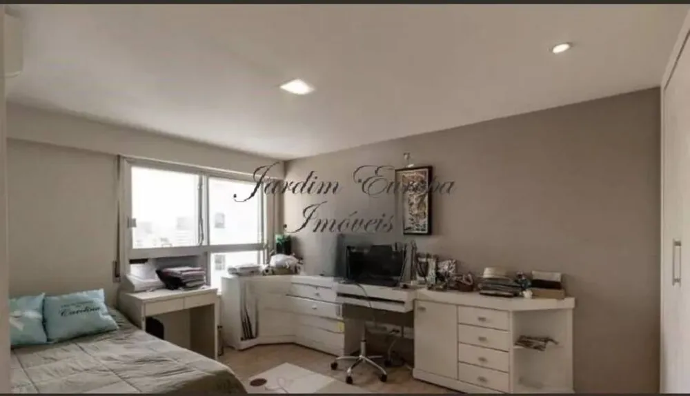 Apartamento, 3 quartos, 270 m² - Foto 11
