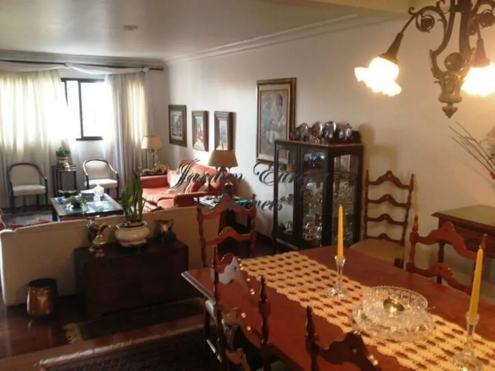 Apartamento, 4 quartos, 220 m² - Foto 1