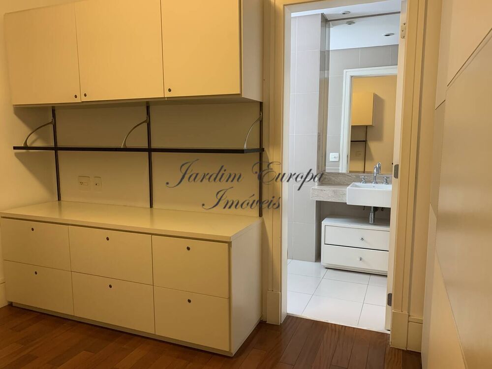 Apartamento, 3 quartos, 350 m² - Foto 2