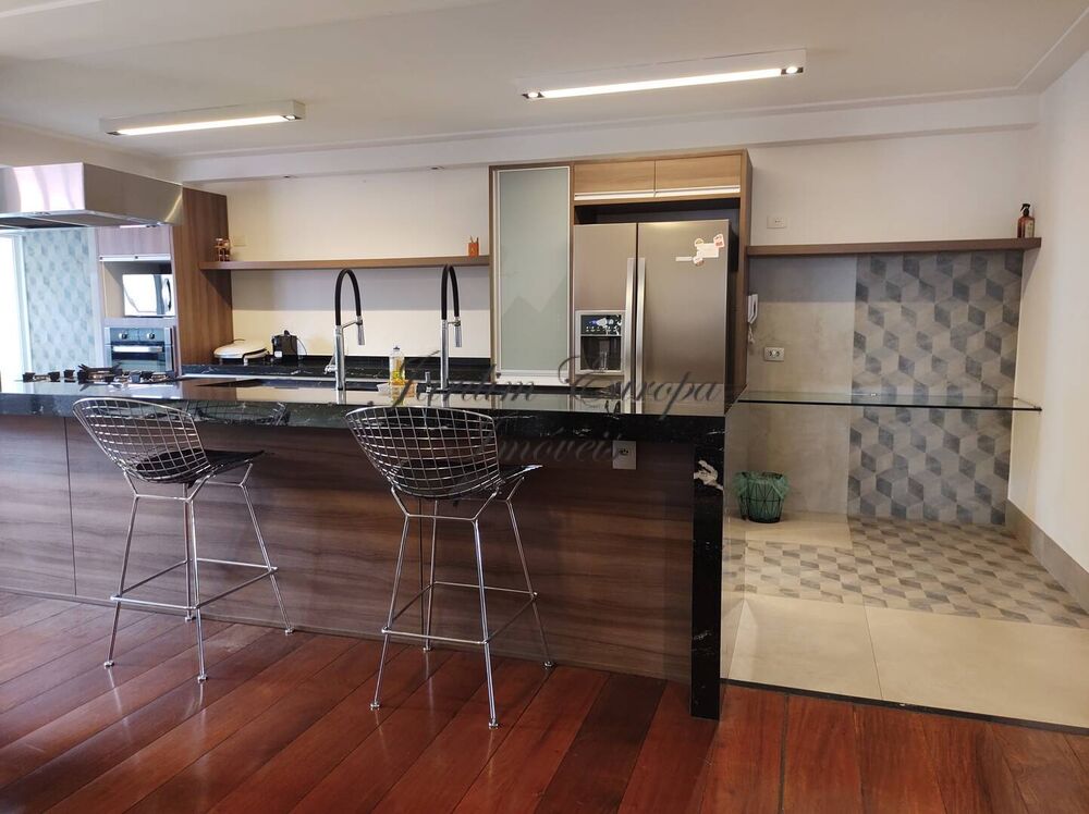 Apartamento, 3 quartos, 236 m² - Foto 3