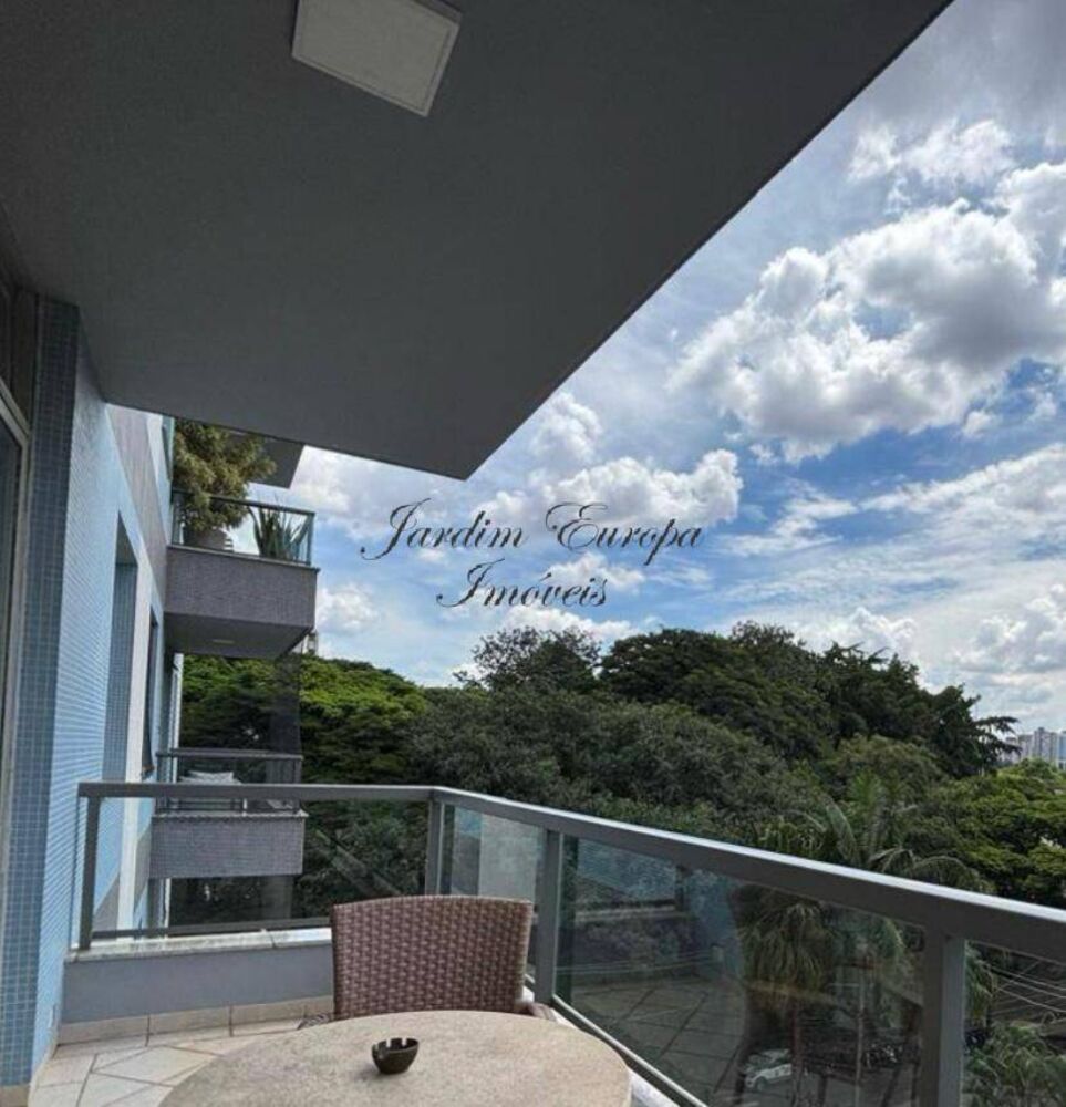 Apartamento, 3 quartos, 234 m² - Foto 1