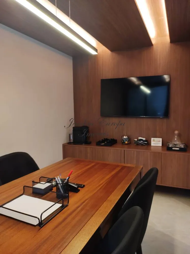 Apartamento, 3 quartos, 189 m² - Foto 2