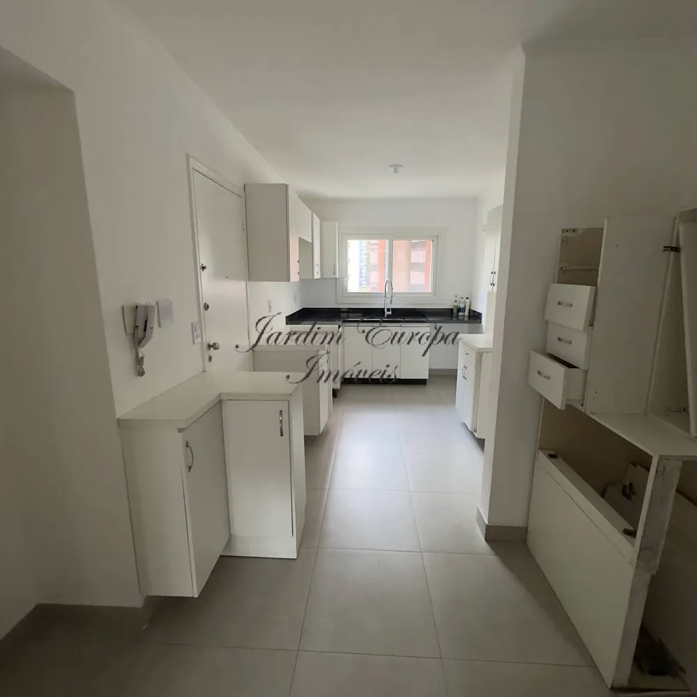 Apartamento, 4 quartos, 196 m² - Foto 1