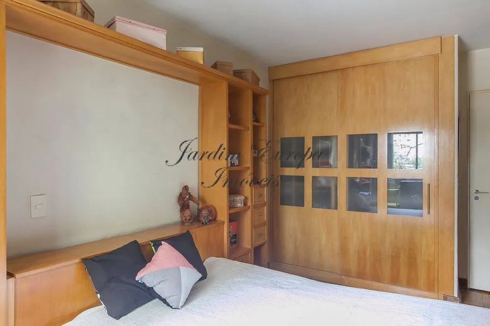 Apartamento, 4 quartos, 190 m² - Foto 2