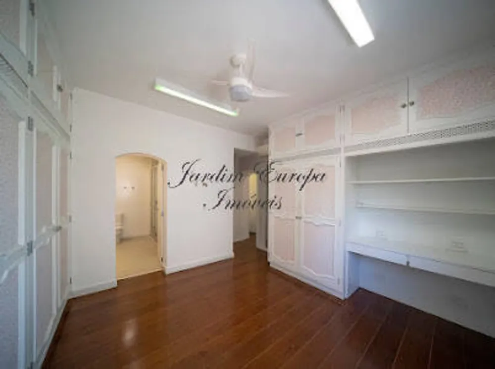 Apartamento, 3 quartos, 255 m² - Foto 1