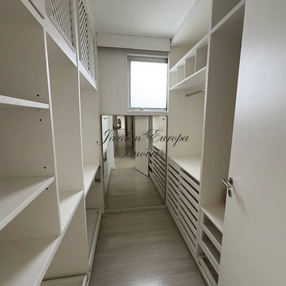 Apartamento, 3 quartos, 240 m² - Foto 5