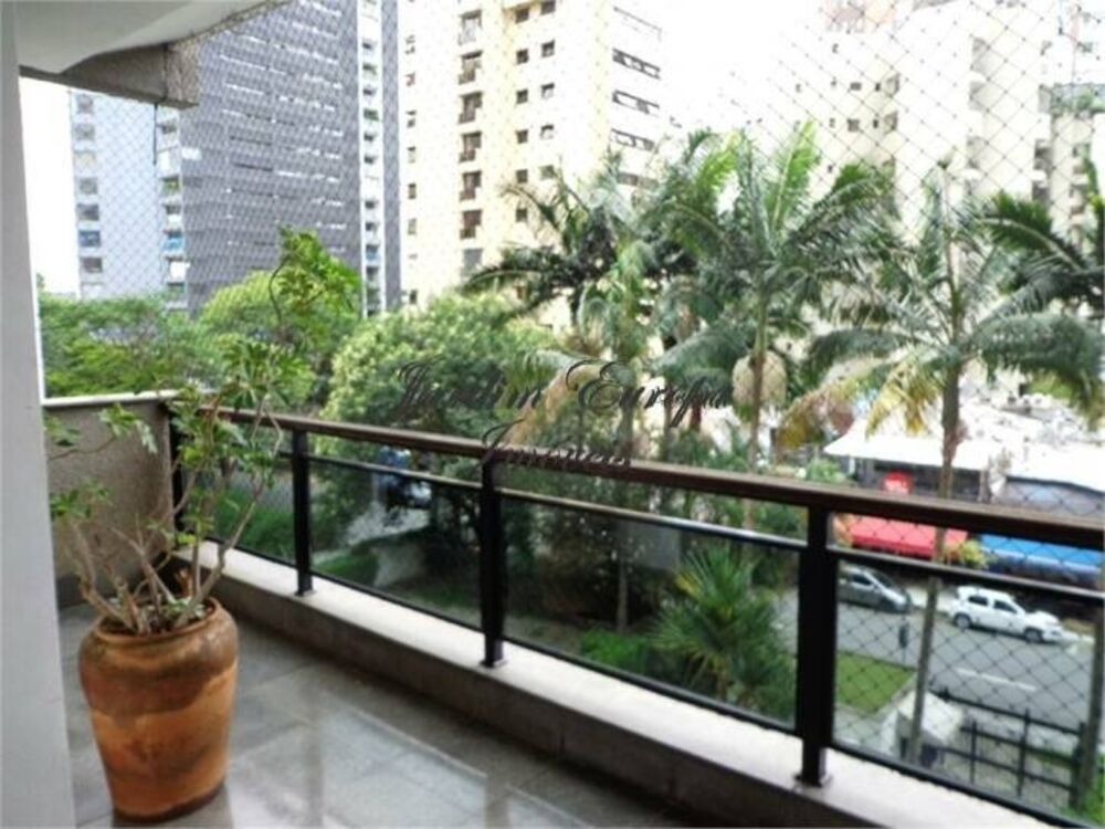 Apartamento, 4 quartos, 267 m² - Foto 1