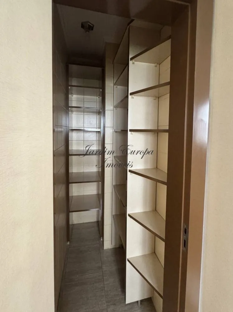Apartamento, 4 quartos, 196 m² - Foto 10