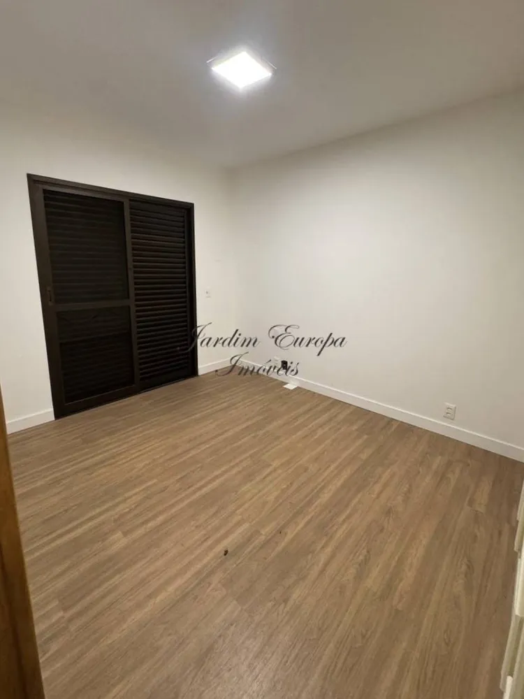 Apartamento, 4 quartos, 196 m² - Foto 8