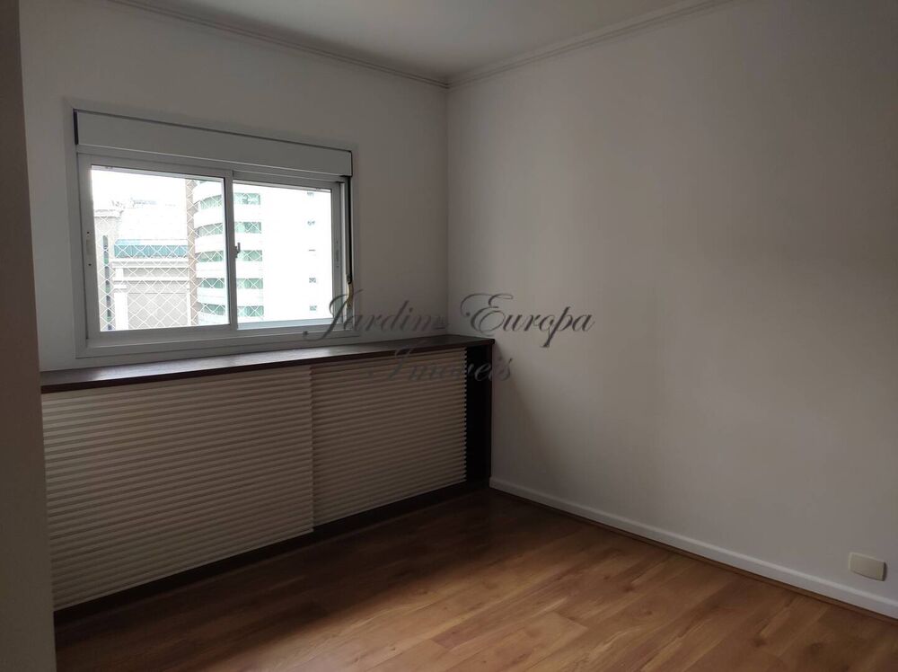 Apartamento, 3 quartos, 140 m² - Foto 1