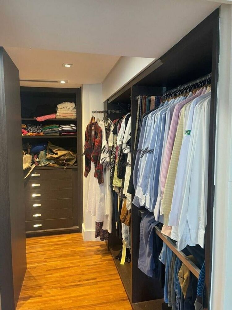 Apartamento, 3 quartos, 198 m² - Foto 2