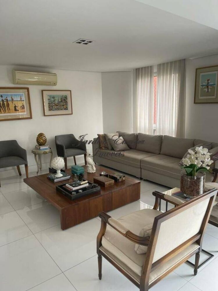 Apartamento, 3 quartos, 198 m² - Foto 1