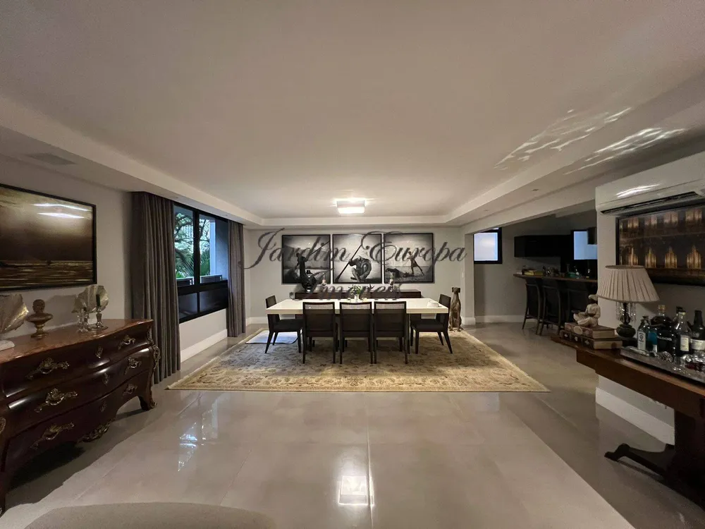 Apartamento, 4 quartos, 330 m² - Foto 8