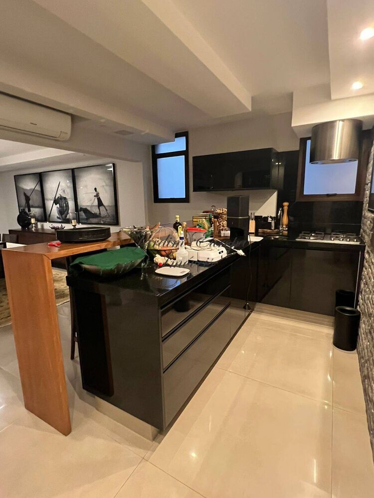Apartamento, 4 quartos, 330 m² - Foto 1