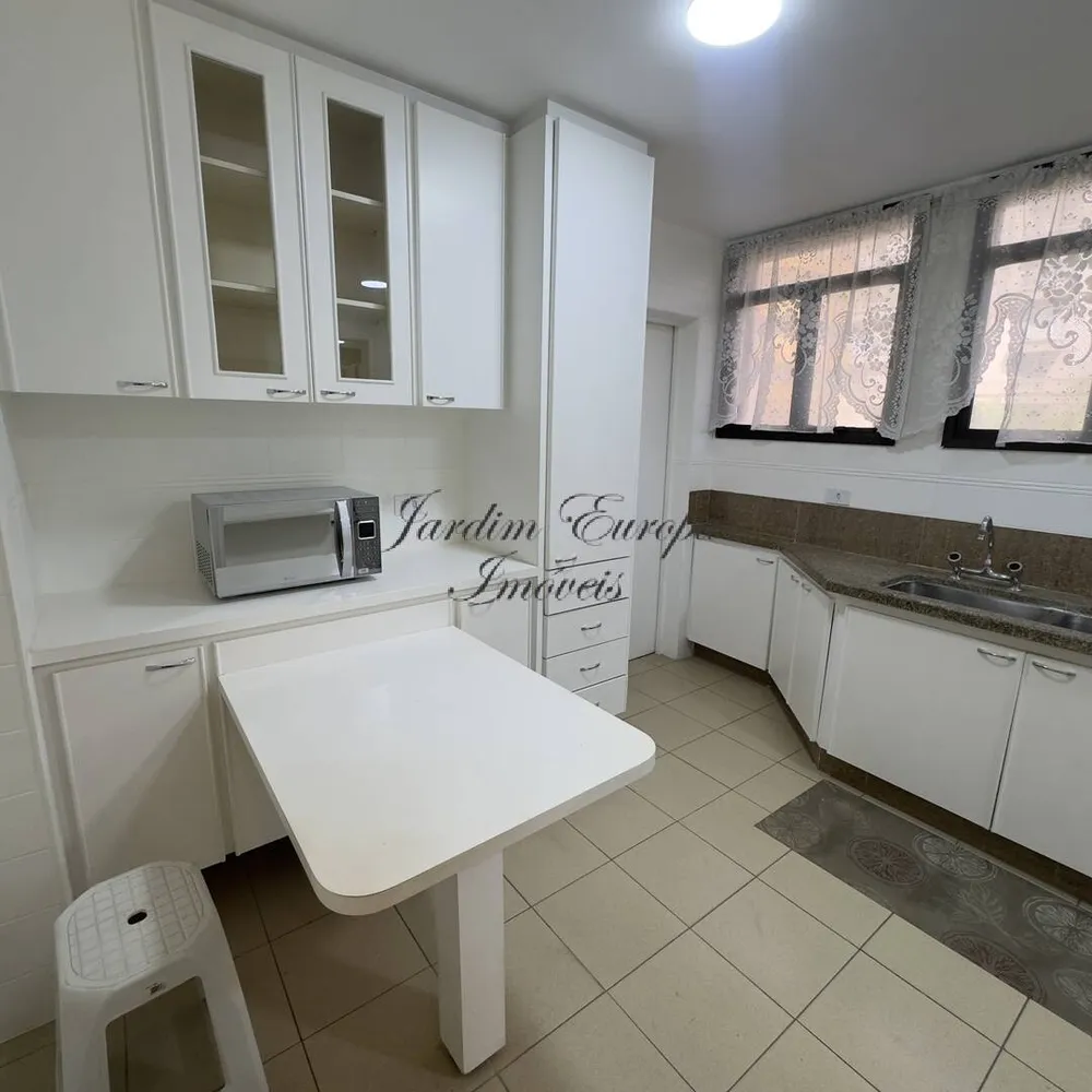 Apartamento, 3 quartos, 144 m² - Foto 2