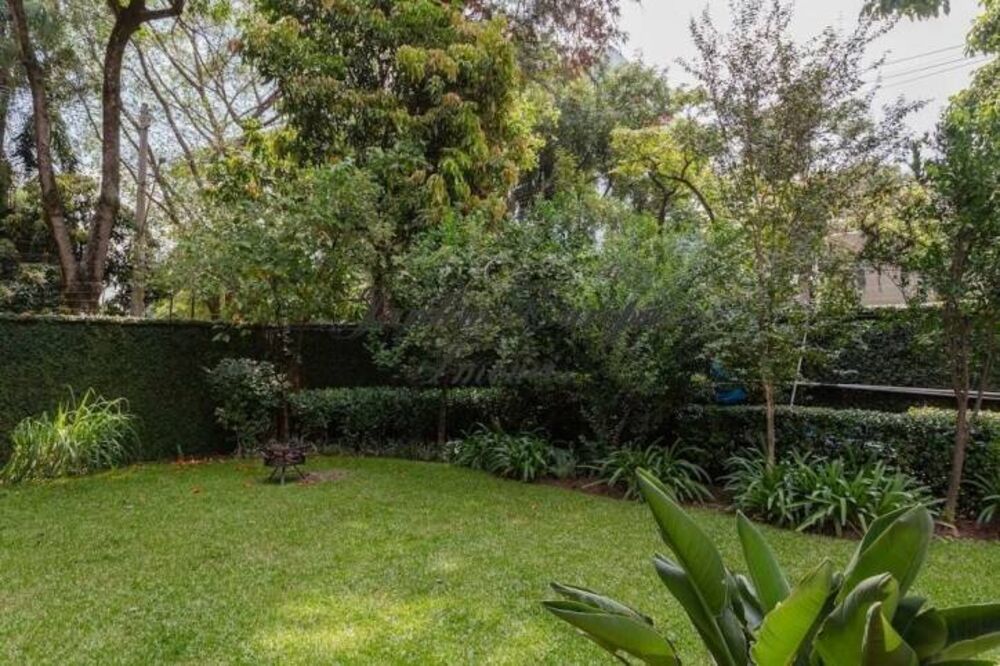 Sobrado, 4 quartos, 470 m² - Foto 1